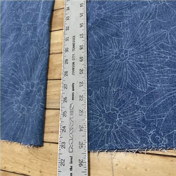 FOREVER 21 PREMIUM Womens Jeans Blue Floral Bell  Bottom Flare Hippie Denim 28 - Picture 7 of 16